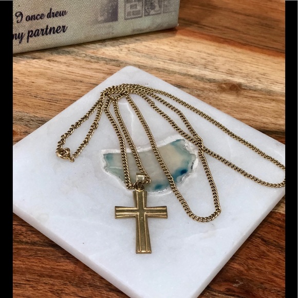 14k GF cross with 26” chain - Picture 1 of 8